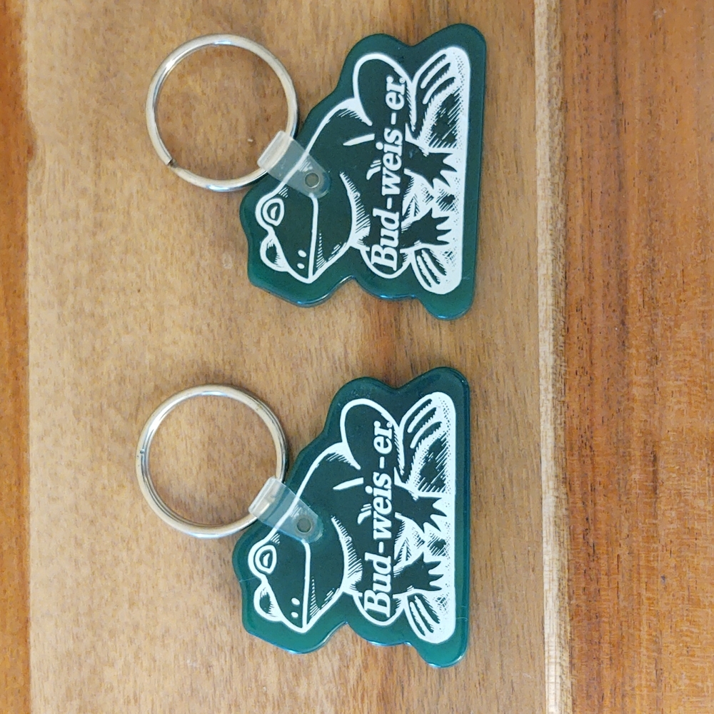 Lot of 2 Vintage Budweiser Frogs Vinyl Keychains